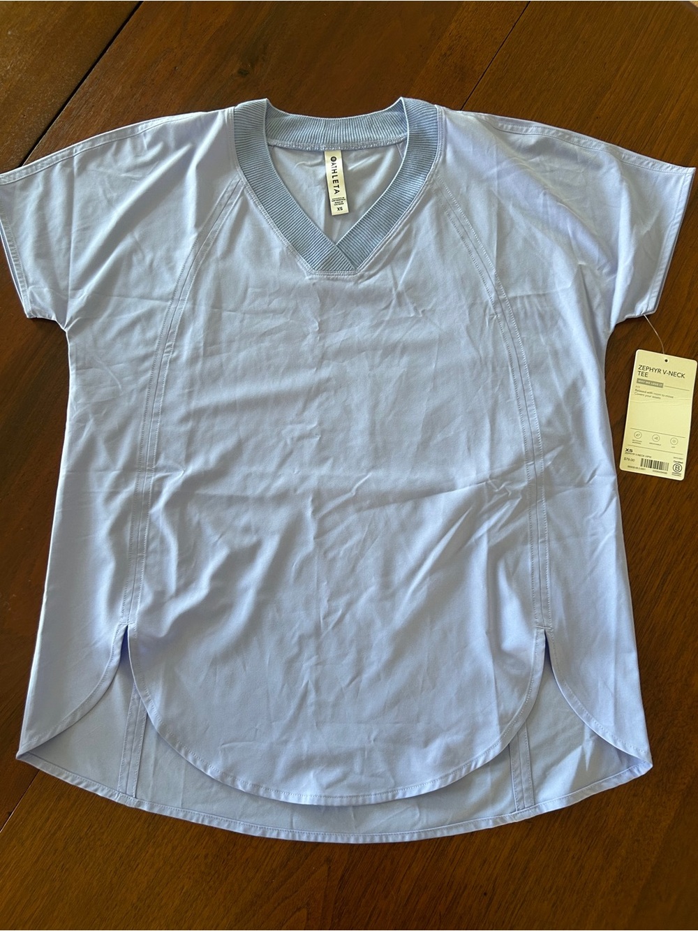 Athleta Zephyr V-Neck Tee, UPF material Sun Safety, periwinkle blue, NWT